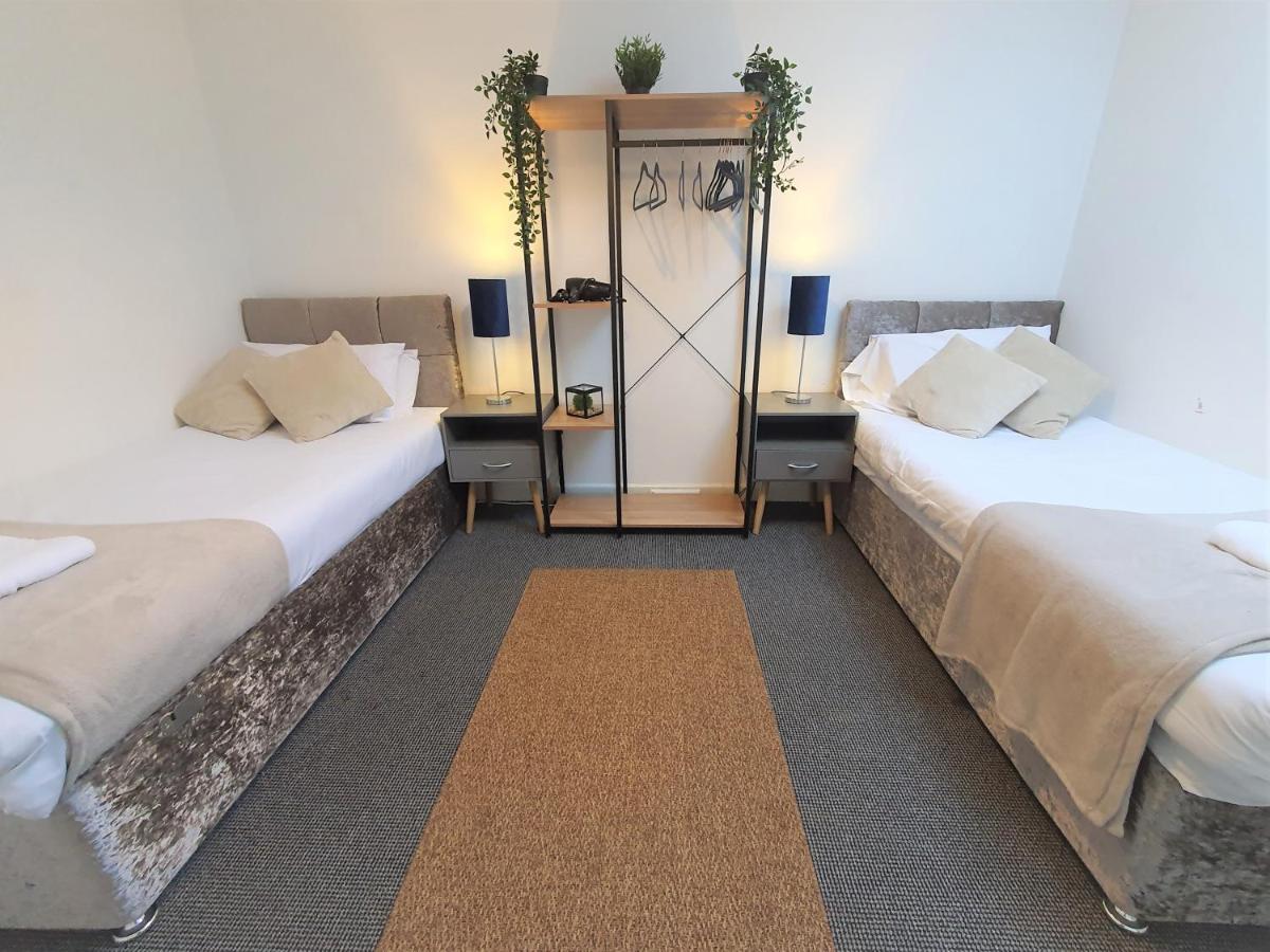 Thesiger Court Apartments - Free Private Parking - By Property Promise 카디프 외부 사진